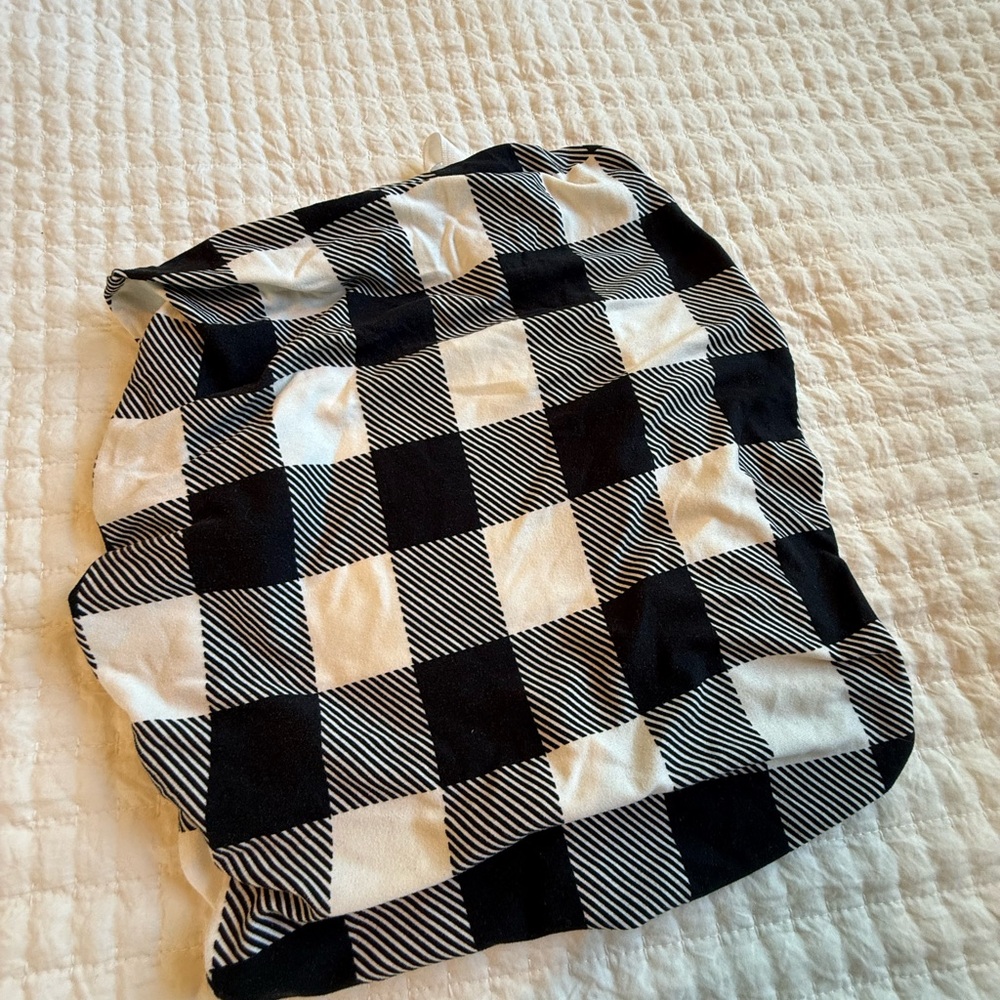 Qty of 6 Black and White Buffalo Check Seat Covers